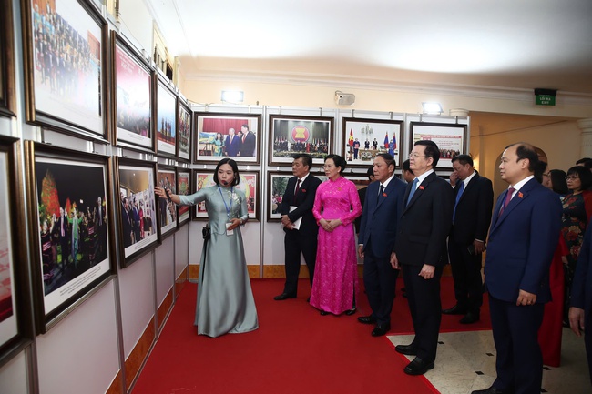 Bộ trưởng Nguyễn Văn Hùng: Đảng bộ Bộ VHTTDL luôn phải "giữ được nhịp" và tạo ra "nhịp mới" - Ảnh 1.