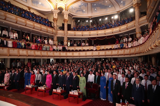 Bộ trưởng Nguyễn Văn Hùng: Đảng bộ Bộ VHTTDL luôn phải "giữ được nhịp" và tạo ra "nhịp mới" - Ảnh 2.