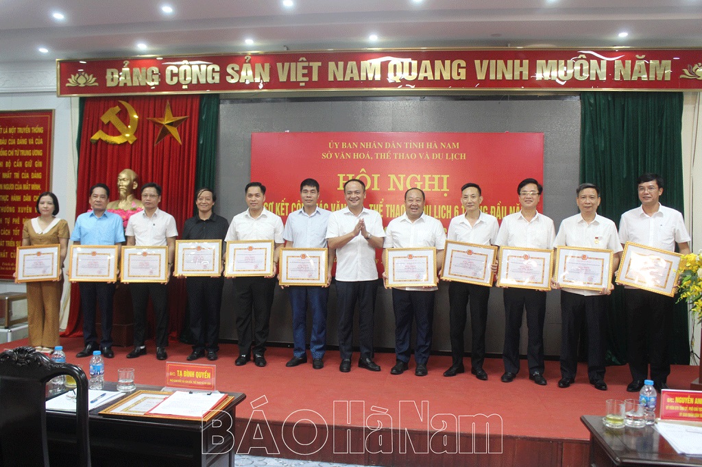 Sở Văn hóa, Thể thao và Du lịch Hà Nam sơ kết công tác 6 tháng đầu năm 2025 - Ảnh 5.