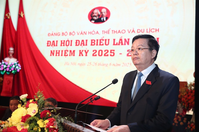 "Chuyển hóa các giá trị văn hóa thành nguồn lực cho sự phát triển" - Ảnh 2.
