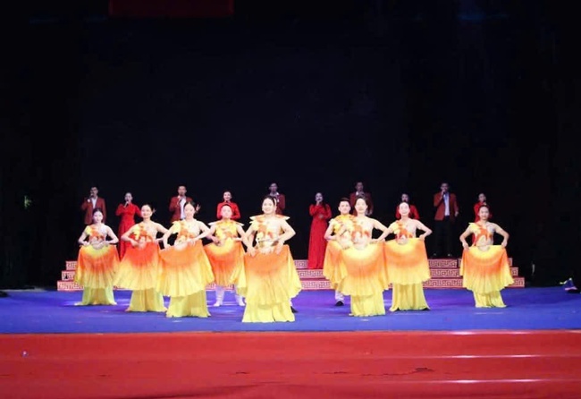 Hà Tĩnh và "Khúc tâm tình núi Hồng, sông La" - Ảnh 2.