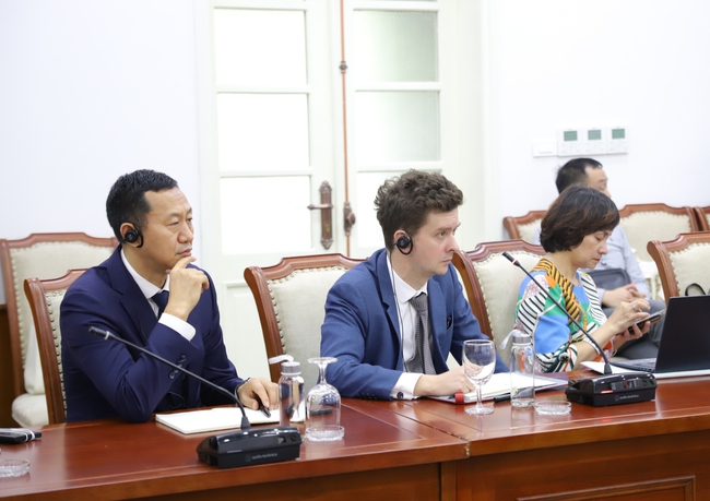 Họp Tiểu ban Nội dung Triển lãm thành tựu Đất nước nhân dịp kỷ niệm 80 năm Ngày Quốc khánh - Ảnh 4.