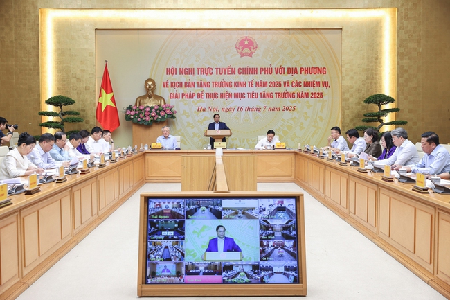 Thủ tướng yêu cầu thúc đẩy phát triển công nghiệp văn hóa, đẩy mạnh xúc tiến, quảng bá du lịch - Ảnh 1.