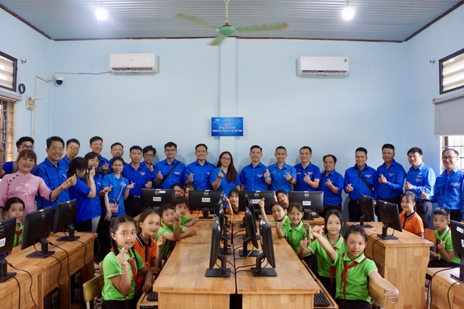 Đoàn Thanh niên Bộ VHTTDL phối hợp tổ chức chương trình Chiến dịch Thanh niên Tình nguyện Hè - Ảnh 1.