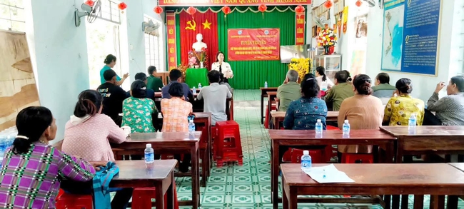 Đồng Nai: Nâng cao nhận thức về bình đẳng giới và giải quyết những vấn đề cấp thiết đối với phụ nữ và trẻ em vùng DTTS và miền núi - Ảnh 1.