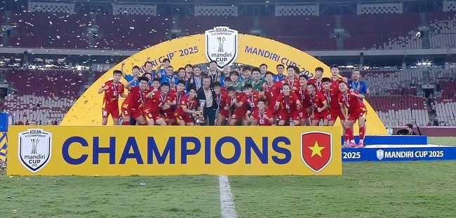 U23 Việt Nam lần thứ 3 đăng quang ngôi vương giải U23 Đông Nam Á 2025 - Ảnh 2.