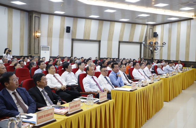 Tạp chí Cộng sản phải là "pháo đài vững chắc" trên mặt trận tư tưởng - Ảnh 2.