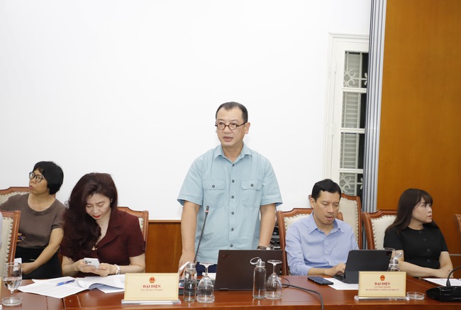 Phiên họp thứ nhất Ban Soạn thảo, Tổ Biên tập xây dựng dự thảo Nghị quyết của Bộ Chính trị về Chấn hưng và phát triển văn hóa Việt Nam trong kỷ nguyên mới - Ảnh 2.