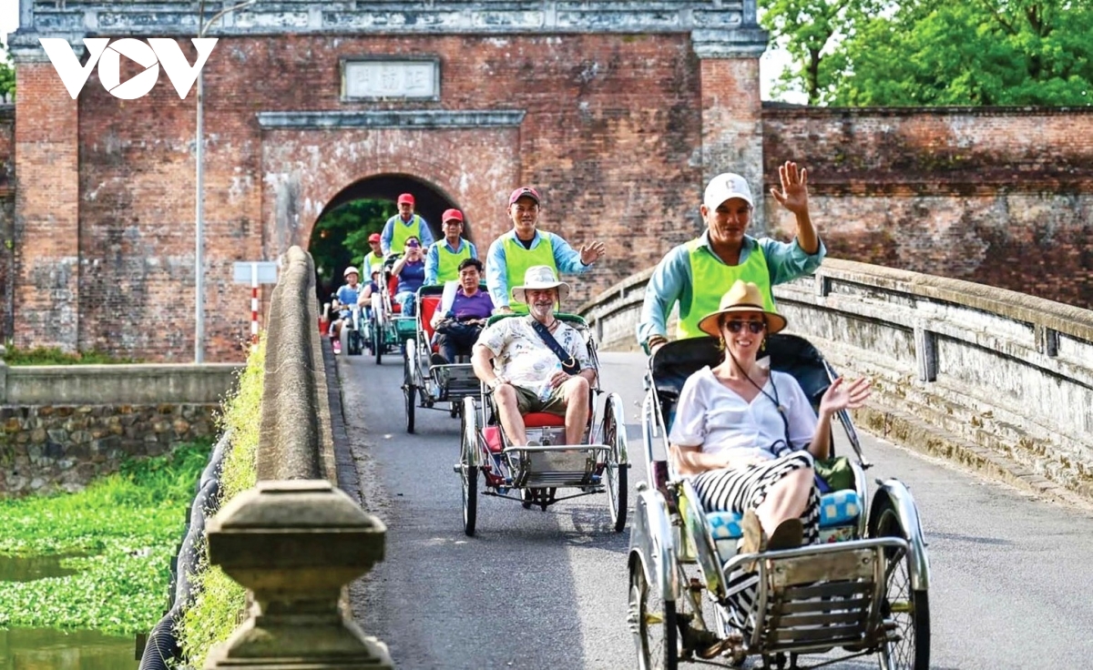 Du khách Việt Nam được miễn phí tham quan di tích Huế dịp 19/8 và 2/9 - Ảnh 2.
