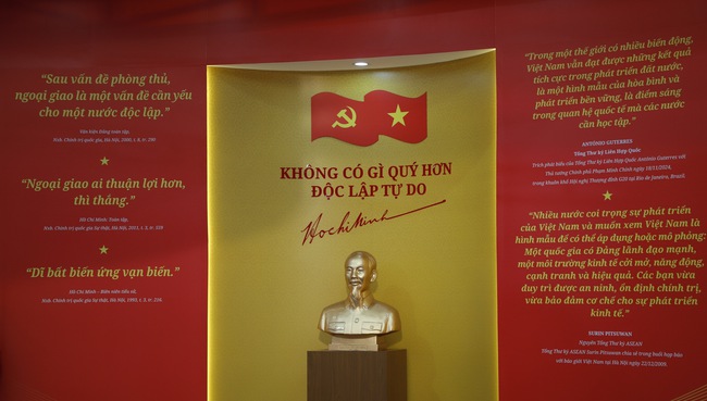 Ngươi dân hào hứng tham dự Triển lãm “80 năm hành trình Độc lập – Tự do – Hạnh phúc”  - Ảnh 5.