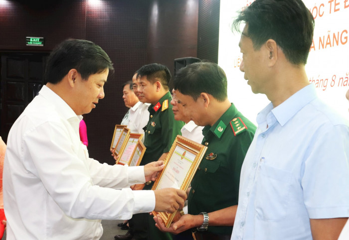 Đà Nẵng tiếp tục nâng tầm sự kiện lễ hội pháo hoa và liên hoan phim thường niên - Ảnh 1.