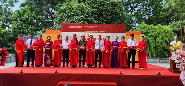 Phú Thọ : Trưng bày chuyên đề “Ký ức không phai” - Ảnh 1.