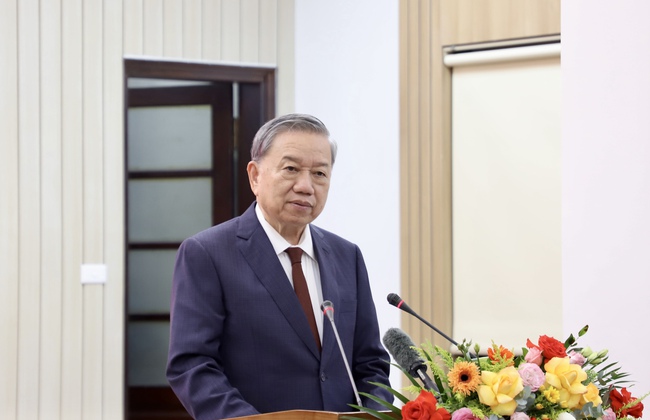 Tổng B&iacute; thư T&ocirc; L&acirc;m dự lễ ra mắt Trang th&ocirc;ng tin điện tử "Đảng Cộng sản Việt Nam - Đại hội XIV" - Ảnh 4.