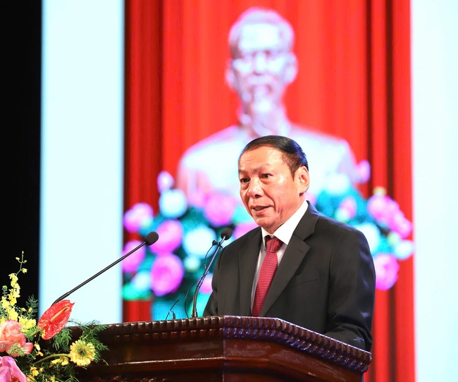 Thi đua để thực hiện cho bằng được tuyên ngôn hành động của Bộ và Ngành VHTTDL: "Văn hóa là nền tảng - Thông tin là mạch dẫn - Thể thao là sức mạnh - Du lịch là nhịp cầu kết nối" - Ảnh 2.