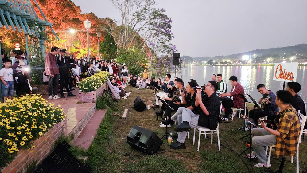 Lâm Đồng: Triển khai nhiều hoạt động phát huy danh hiệu Thành phố sáng tạo Âm nhạc - Ảnh 2.