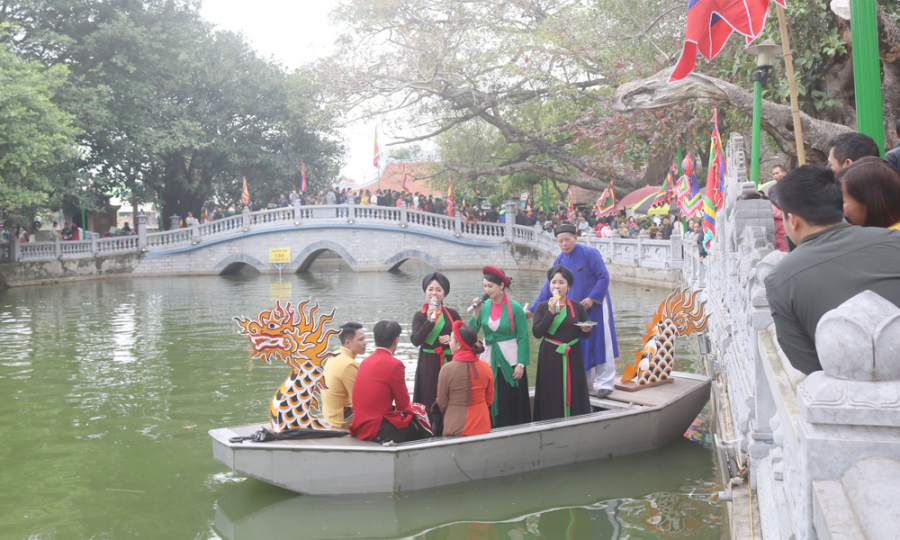Bắc Ninh mở rộng tuyến du lịch tàu hỏa "Hà Nội 5 cửa ô" - Ảnh 1.
