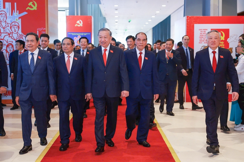 Tổng Bí thư Tô Lâm nhấn mạnh 3 yêu cầu và 5 định hướng công tác trọng tâm với Đảng bộ Chính phủ - Ảnh 5.