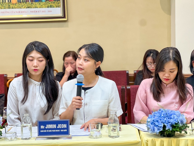 Chia sẻ kinh nghiệm quốc tế về phát triển nghệ thuật trong bối cảnh toàn cầu hóa và chuyển đổi số - Ảnh 4.