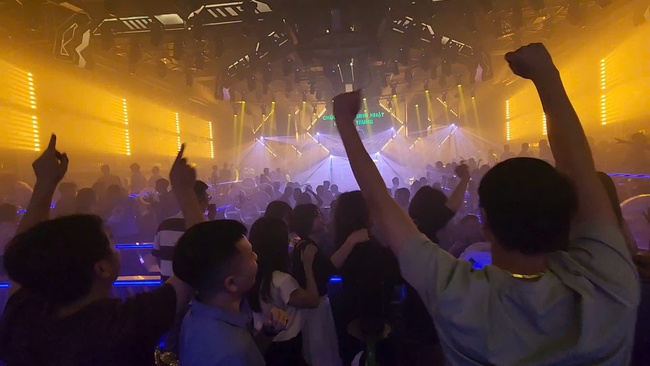 Tăng cường quản lý, nâng cao hiệu quả cấp phép kinh doanh dịch vụ karaoke: Minh bạch, an toàn và thuận lợi cho người dân, doanh nghiệp - Ảnh 1.