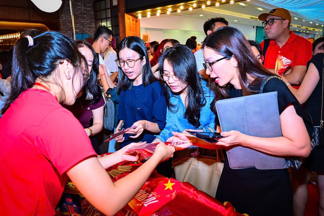 Tổ quốc trong tim: The Concert Film - Lan tỏa tinh thần yêu nước bằng ngôn ngữ âm nhạc và điện ảnh - Ảnh 3.