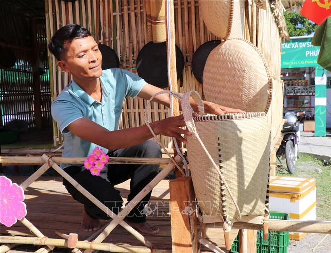 Khai thác giá trị văn hóa bản địa để phát triển du lịch cộng đồng tại Khánh Hòa - Ảnh 3.