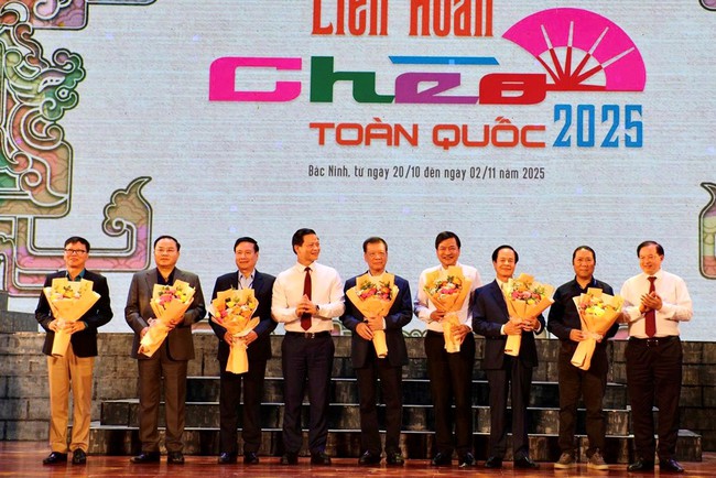 Điểm báo hoạt động ngành Văn hóa, Thể thao và Du lịch ngày 21/10/2025 - Ảnh 1.