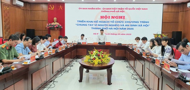 Hà Nội: Tổ chức chương trình "Chung tay vì người nghèo và an sinh xã hội" năm 2025 - Ảnh 1.