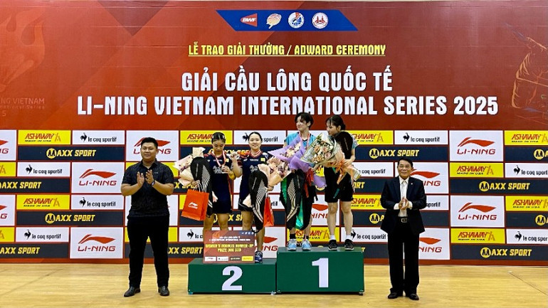 Việt Nam giành một giải nhất tại Giải cầu lông quốc tế Li-ning Vietnam International Series 2025 - Ảnh 4.