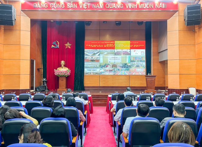 Đảng ủy Bộ VHTTDL tập huấn triển khai ứng dụng “Sổ tay đảng viên điện tử” - Ảnh 2.