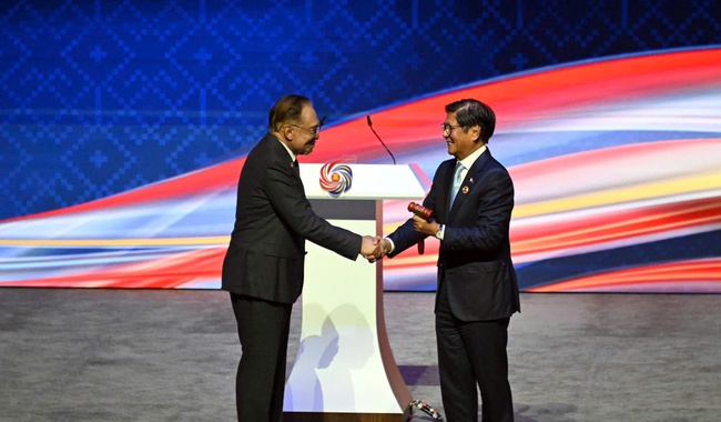 Hội nghị Cấp cao ASEAN 47: Nhiều văn kiện về văn hoá, thể thao, du lịch và thông tin được thông qua - Ảnh 4.