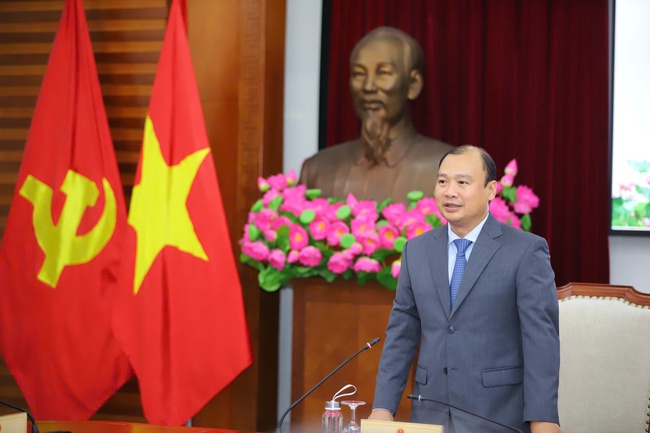 Bộ VHTTDL công bố và trao các quyết định bổ nhiệm cán bộ - Ảnh 4.
