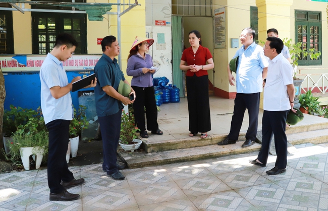 Thái Nguyên: Huy động, sử dụng hiệu quả nguồn lực đầu tư cho giảm nghèo, ưu tiên hạ tầng kinh tế - xã hội tại các xã đặc biệt khó khăn - Ảnh 2.