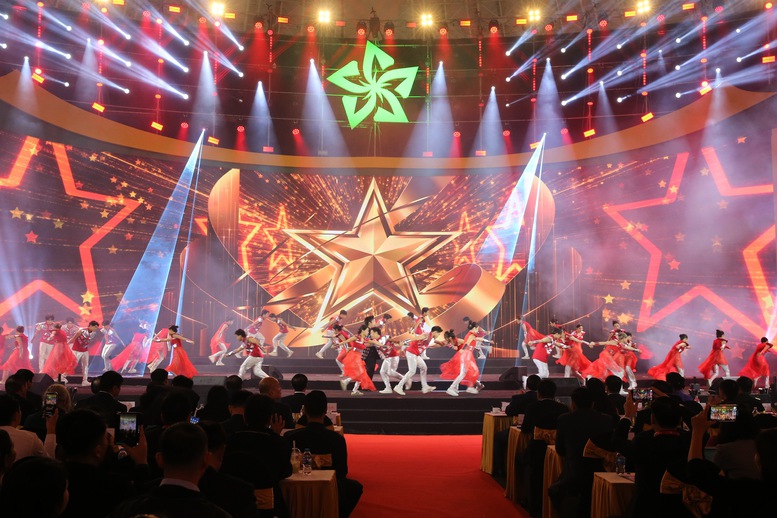 Thủ tướng: Hội chợ mùa Thu lần thứ nhất – 2025 đã trở thành lễ hội của công nghệ sáng tạo và văn hóa nghệ thuật - Ảnh 6.