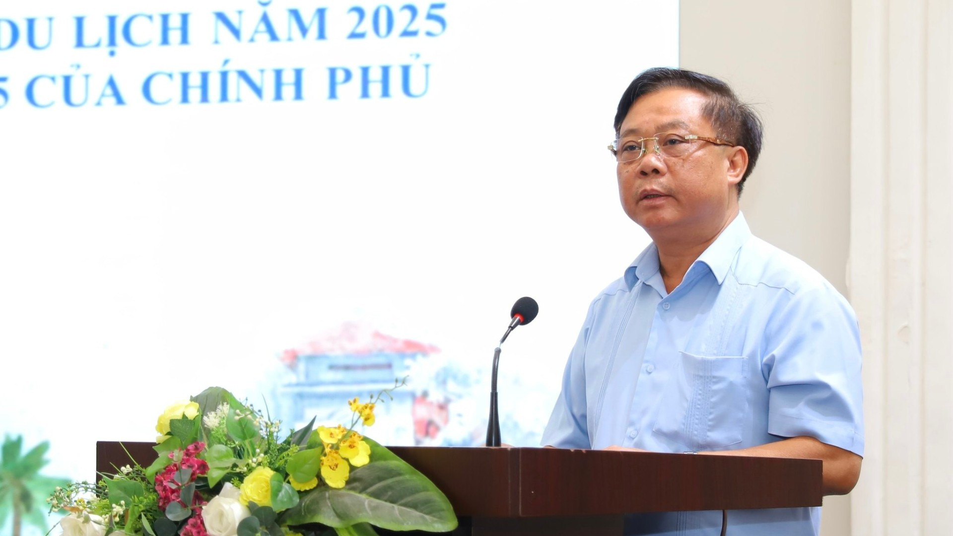 Xúc tiến du lịch từ chính sách thị thực thông thoáng - Ảnh 2.