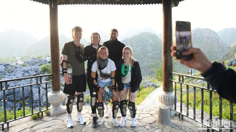 Xúc tiến du lịch từ chính sách thị thực thông thoáng - Ảnh 3.