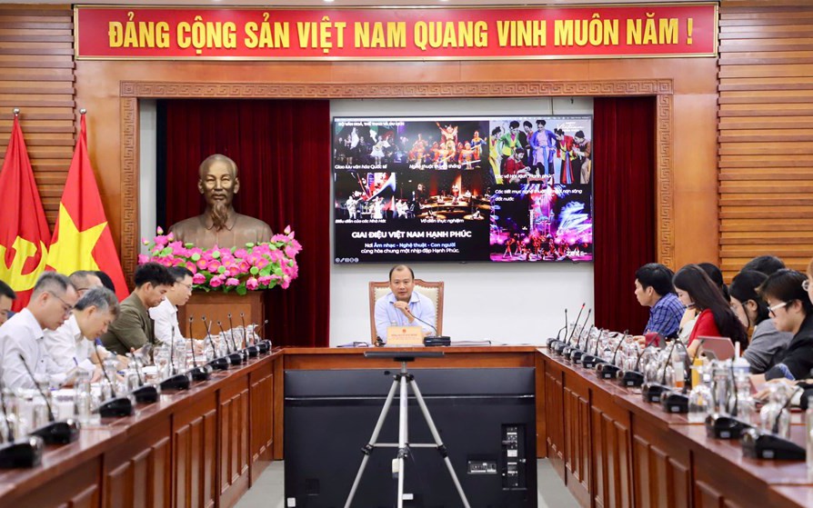 Điểm b&aacute;o hoạt động ng&agrave;nh Văn h&oacute;a, Thể thao v&agrave; Du lịch ng&agrave;y 11/11/2025