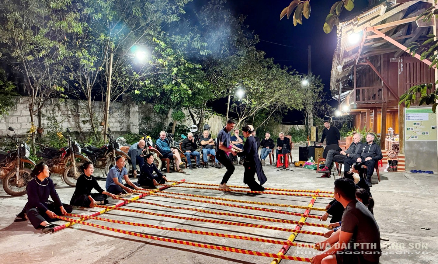 Lạng Sơn: Điểm sáng về phát triển du lịch cộng đồng - Ảnh 1.