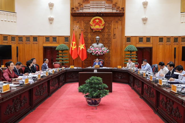Thủ tướng chủ trì cuộc họp xem xét Đồ án quy hoạch trục đại lộ cảnh quan sông Hồng và Khu đô thị thể thao Olympic - Ảnh 1.