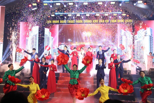 Liên hoan Nghệ thuật quần chúng khu dân cư toàn quốc: Lan tỏa mạnh mẽ phong trào văn hóa, văn nghệ ở cơ sở - Ảnh 1.