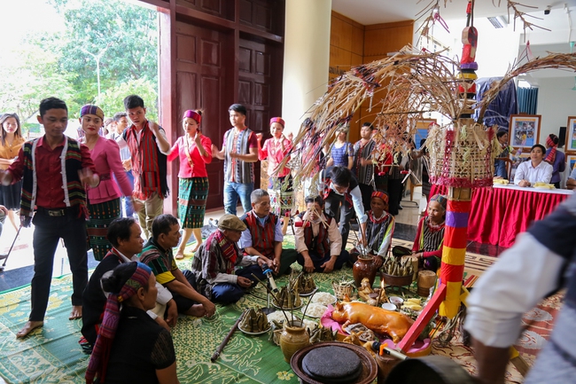 Lan tỏa chủ trương giảm nghèo bền vững: Câu chuyện từ những chuyển biến thầm lặng trên khắp mọi miền Tổ quốc - Ảnh 2.