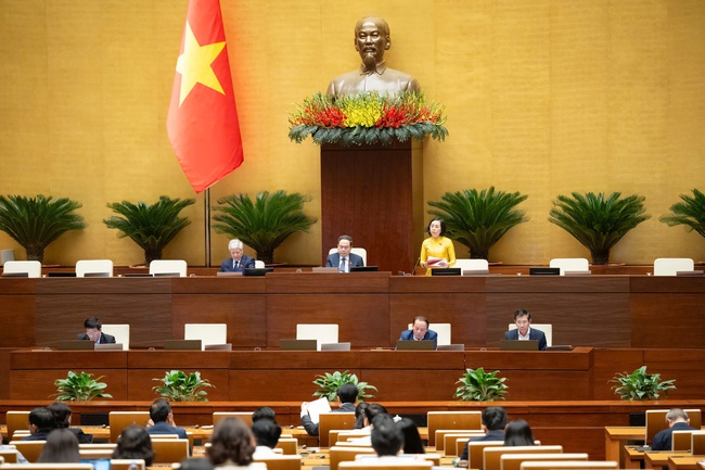Báo chí không chỉ là phương tiện đưa tin, mà còn là lá chắn nhận thức, thiết chế bảo vệ nền tảng tư tưởng của Đảng - Ảnh 1.