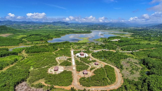 Du lịch cộng đồng – “mỏ vàng mềm” giúp vùng dân tộc thiểu số bứt phá và giảm nghèo bền vững - Ảnh 1.