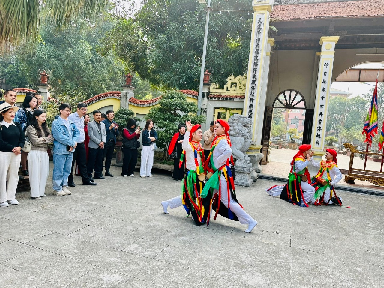 Định vị “bản đồ du lịch văn hóa tâm linh” ở phía Nam Hà Nội - Ảnh 1.