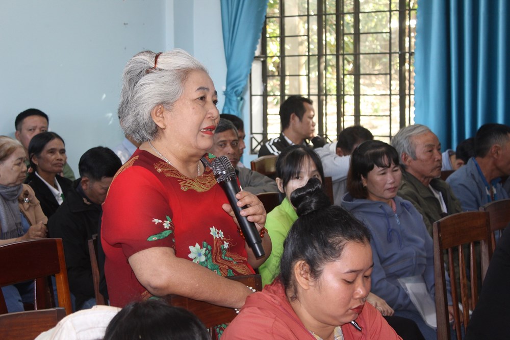 Bộ trưởng Nguyễn Văn Hùng tiếp xúc cử tri xã Ngọc Bay, tỉnh Quảng Ngãi - Ảnh 4.