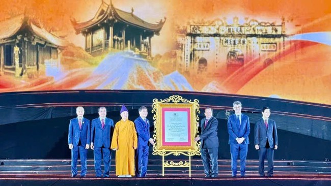 Điểm báo hoạt động ngành Văn hóa, Thể thao và Du lịch ngày 22/12/2025 - Ảnh 1.