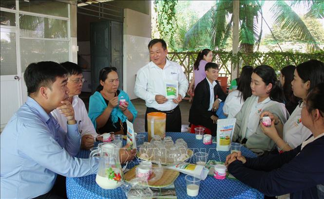 Du lịch nông thôn, làng nghề: Cần vượt qua tư duy khai thác đơn lẻ - Ảnh 3.