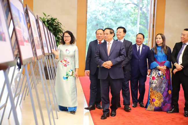 Thủ tướng Phạm Minh Chính dự Hội nghị Tổng kết công tác năm 2025, nhiệm kỳ 2021 - 2025 và triển khai nhiệm vụ trọng tâm năm 2026 của ngành Văn hóa, Thể thao và Du lịch - Ảnh 2.