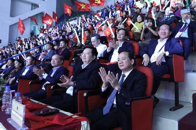 Đặc sắc chương trình nghệ thuật đặc biệt chào mừng Đại hội Thi đua yêu nước toàn quốc lần thứ XI - Ảnh 1.