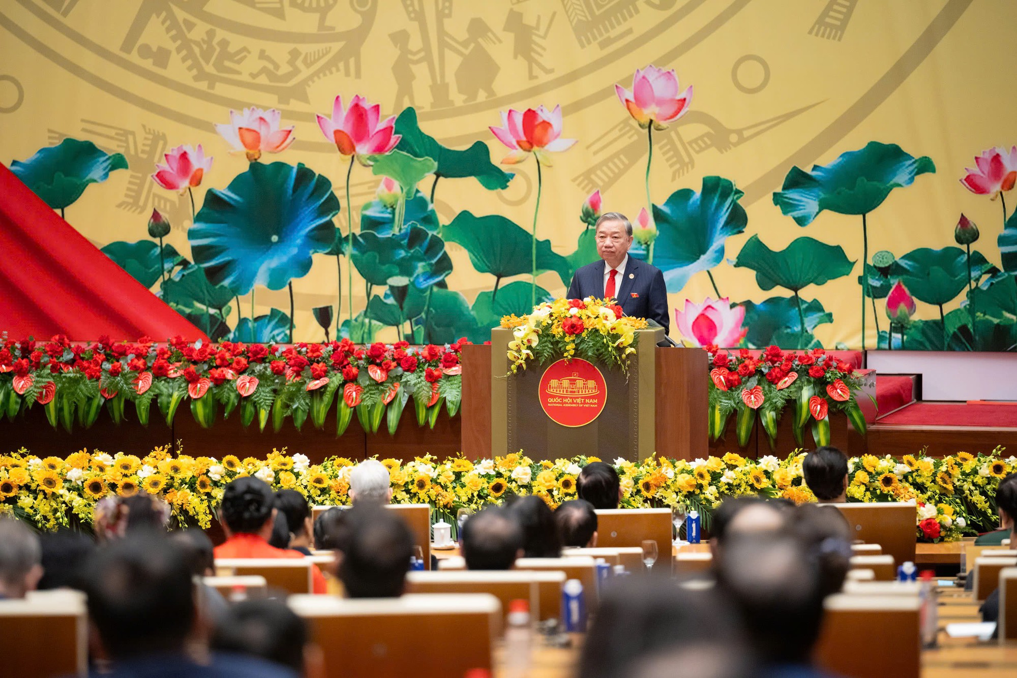 Tổng Bí thư Tô Lâm: Vai trò của Quốc hội trong kiến tạo thể chế phát triển có ý nghĩa đặc biệt quan trọng - Ảnh 2.