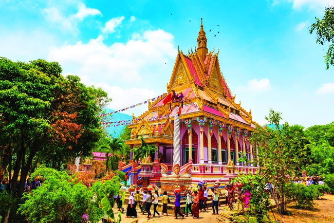 Tây Ninh đẩy mạnh bảo tồn và phát huy giá trị văn hóa các dân tộc thiểu số - Ảnh 1.